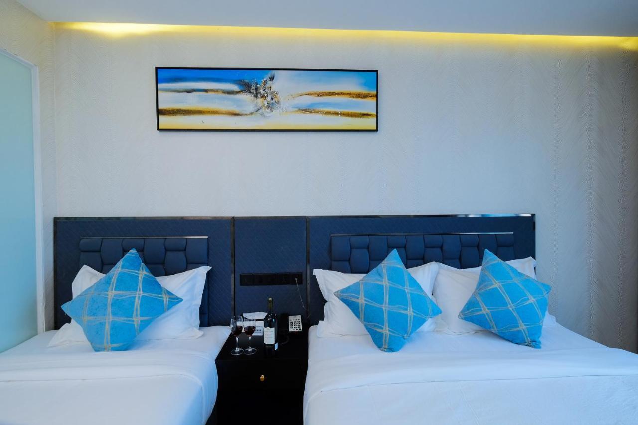 Diamond Hotel Thu Dau Mot Buitenkant foto