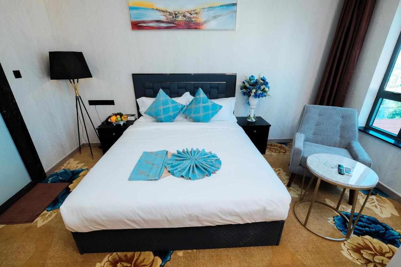 Diamond Hotel Thu Dau Mot Buitenkant foto